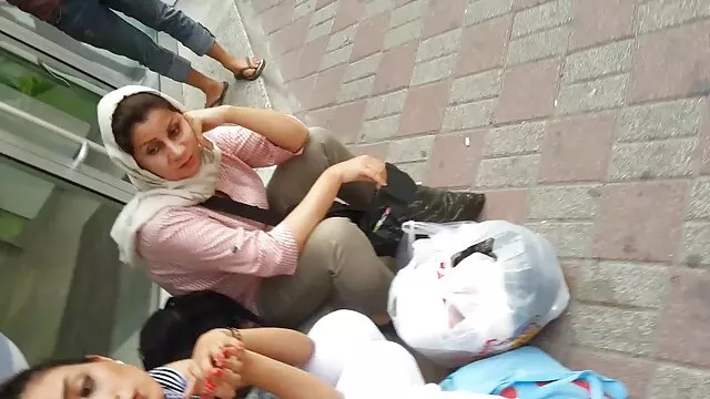 Samantha culiando con españolas es follada por el culo por primera vez