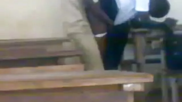 Muñecas lamió coños españolas follando anal después de masaje