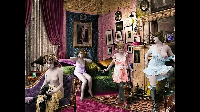 En la cabina del minibús, videos xxx de españoles una rubia de coño depilado folla con un desconocido