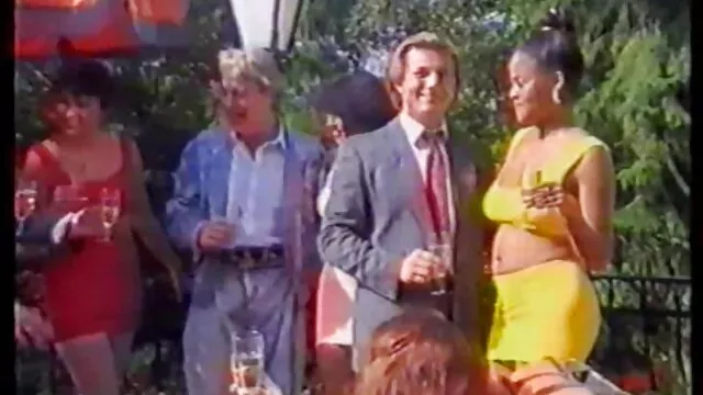 Pareja rusa travestis españolas follando se fue al bosque a retirarse