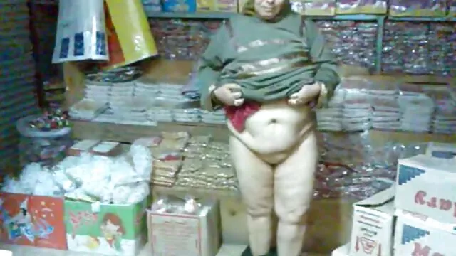 Tall 18yo hottie se maduras españolas folladoras masturba el coño con vibrador