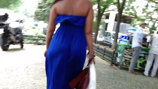 La joven es una apasionada del maduras españolas follando tipo