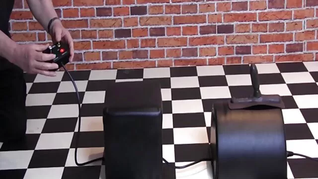 Chicas giran sus nalgas elásticas en una fiesta caliente jovenes españoles follando