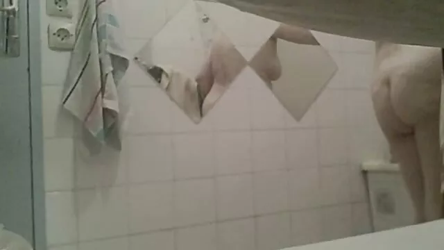 Un tipo lame el coño ver videos de españolas follando peludo de la linda japonesa Misuri