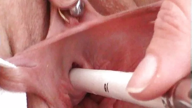 Chica juguetona traga y masturba hábilmente la polla gorda de su amante videos de gordas españolas