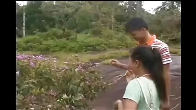 Las chicas traviesas de esta compilación donarán gustosamente videos de travestis españoles sus bragas