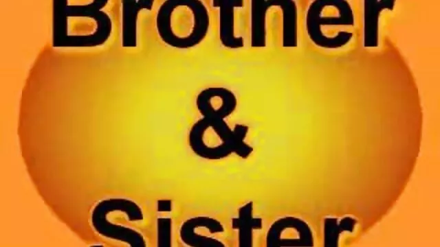 Chico flaco ató a geisha en maduras españolas con yogurines kimono y la hizo mamar